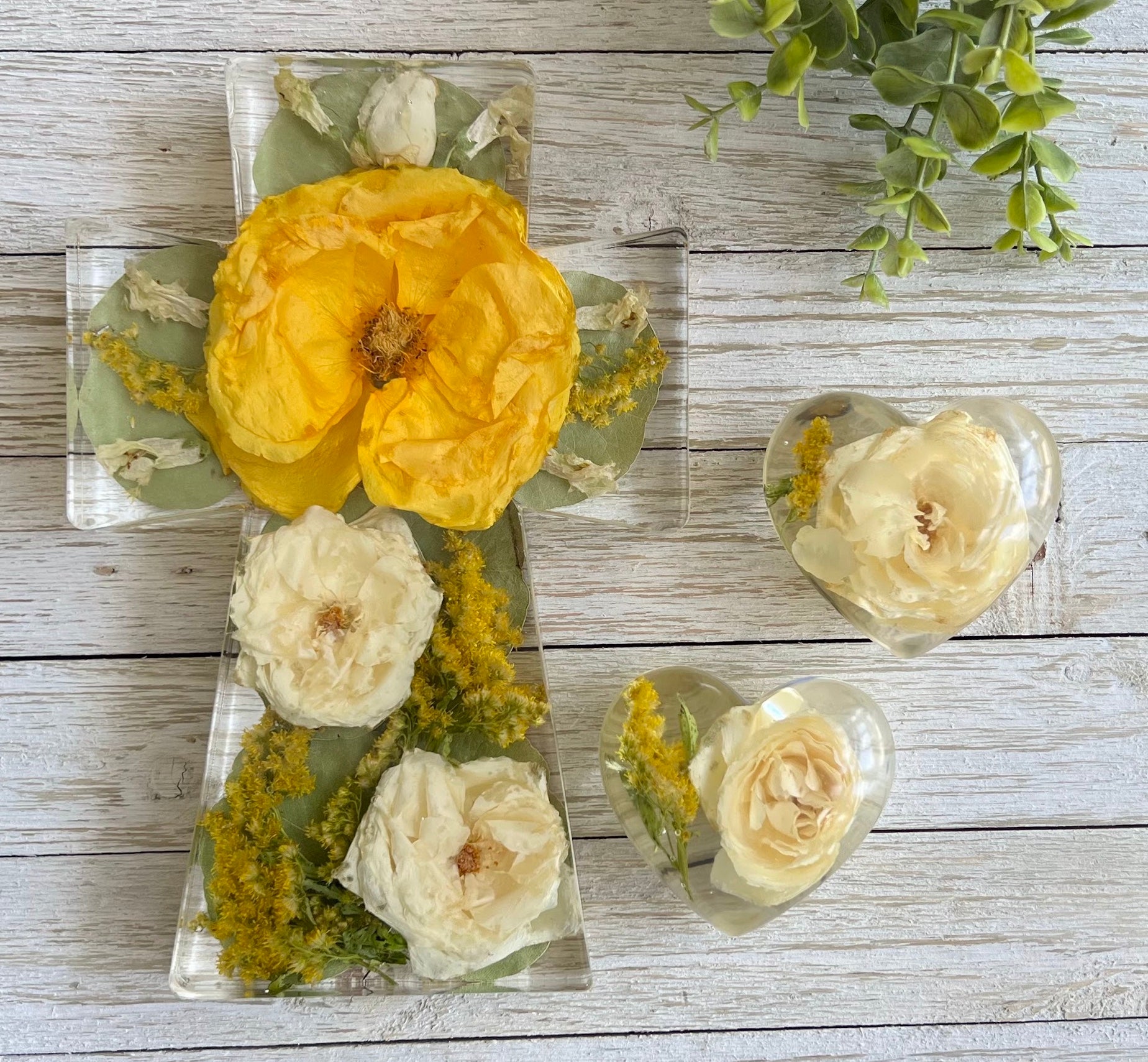 Resin Flower Preservation Cross 9